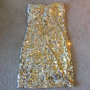 Mixed gold sequin sparkle dress